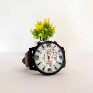 Keep Moving Exclusive Leather Watch